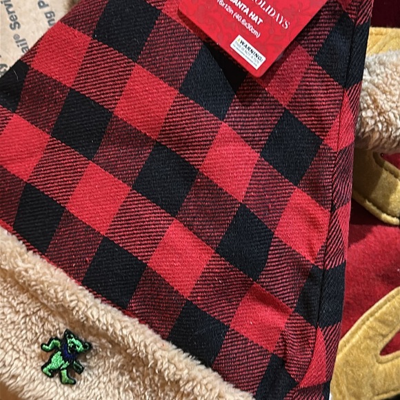 NWT GD Dancin’ Bear Santa Hat - Picture 3 of 3